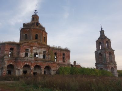 Ансамбль Введенской церкви