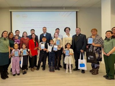 Свыше 340 работ маленьких якутян поступило на творческий конкурс о белом медведе