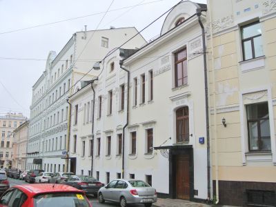 Дом,в котором жил и в 1926г. умер Фурманов Дмитрий Андреевич