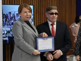 В Якутске в День гражданского активиста наградили общественников