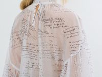 Блузка с принтом O'STIN x Яндекс Книги, Белый