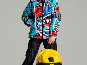 Куртка текстильная с полиуретановым покрытием для мальчиков