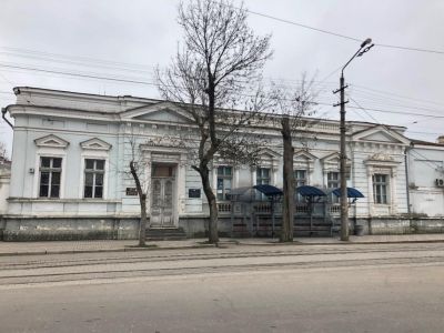 Дом Мангуби