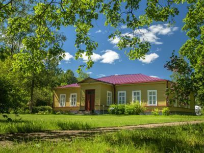 Сельскохозяйственная школа им. Н. А. Некрасова