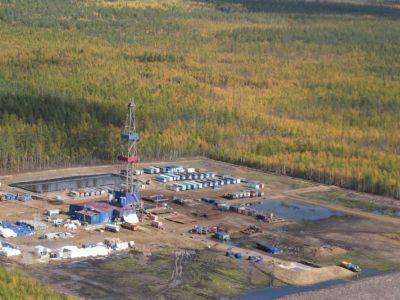 Представители органов власти и общественности Мирнинского района посетили Тас-Юряхское НГКМ