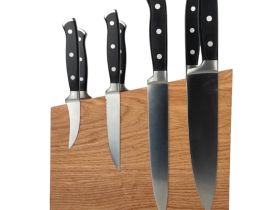 Подставка настольная магнитная для 8 ножей Woodinhome KS004SON, дуб