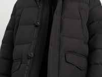 Пуховое полупальто из водонепроницаемой ткани