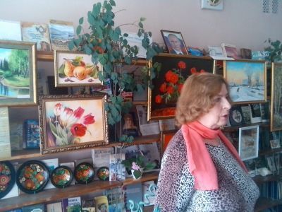 Приморская поселковая библиотека