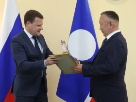Алексей Чекунков вручил «Звезду Дальнего Востока» якутским компаниям