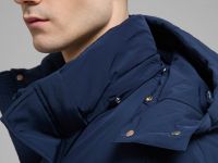 Утепленная парка с капюшоном