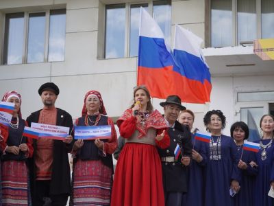 В Якутске провели проект «Триколор дружбы» и благотворительную акцию