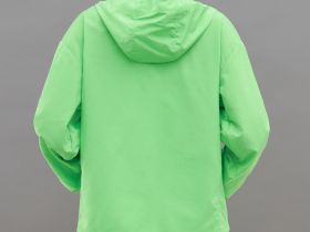 Ветровка с капюшоном из капсулы sport