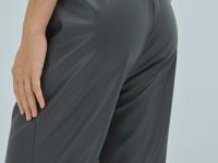 Брюки из искусственной кожи, Серый