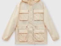 Ветровка oversize силуэта с капюшоном