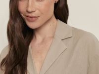 Укороченная блузка из хлопка и льна