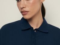 Поло приталенного силуэта с вышивкой