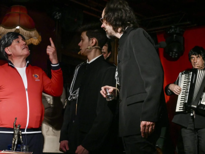 Билеты на Брежнев не против Битлз (Tap & Barrel) / Театр | Афиша | ИнфоТаймс