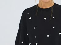 Свитшот с декоративными заклёпками, Черный