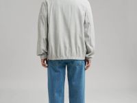 Легкий бомбер со льном