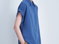 Блузка с коротким рукавом и отложным воротником