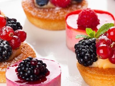 Как выглядят 100 калорий: фрукты против десертов