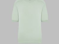 Легкий джемпер полуприлегающего кроя с коротким ру