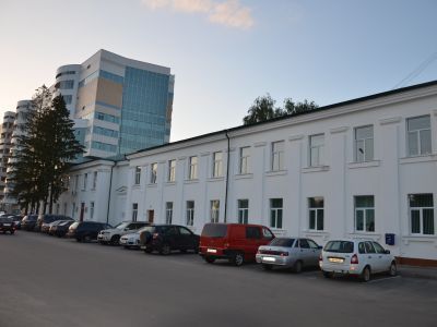 Здание бывшей губернской больницы