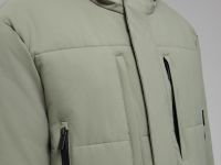 Утепленная куртка с капюшоном