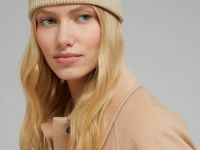 Шапка с отворотом