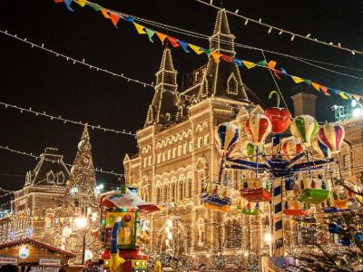 Билеты на Новогодняя экскурсия по Москве с гаданием и чаем (Театральная площадь) / Экскурсия | Афиша | ИнфоТаймс