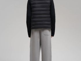 Стеганая куртка с искусственным утеплителем и водоотталкивающей пропиткой