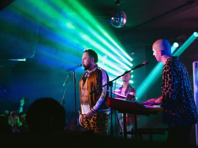 Электрослабость (Harat’s Pub)