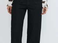 Широкие эластичные джинсы, Черный