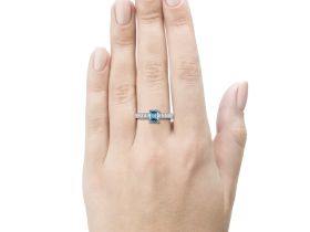 Кольцо из белого золота э0912кц01144400_blue