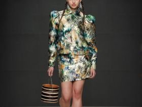 Якутский дизайнер представила новую коллекцию на Московской неделе моды