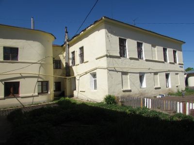 Тюремное здание комплекса зданий тюрьмы