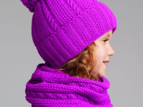 Комплект трикотажный для девочек: шапка, снуд