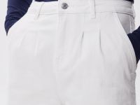 Женские шорты Lacoste свободного кроя