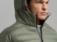 Стеганая куртка с искусственным утеплителем и водоотталкивающей пропиткой