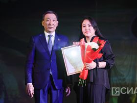 Ежегодник Саха театра посвятили «золотому» выпуску щепкинцев