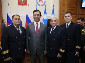 Глава Якутии вручил государственные награды