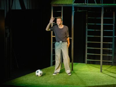 Билеты на Мальчики (Глобус) / Театр | Афиша | ИнфоТаймс