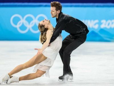 Виктория Синицина и Никита Кацалапов завоевали серебро на Играх в Пекине