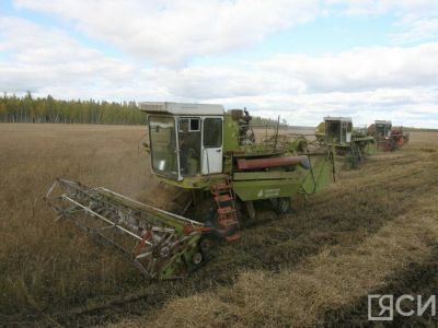 На обслуживание льготных договоров лизинга сельхозтехники в России направят 1 млрд рублей