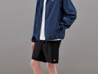 Ветровка с капюшоном из капсулы sport