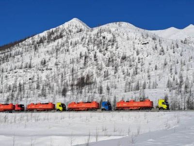 В районы Якутии доставили 554 тысячи тонн топлива автозимниками