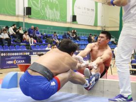 Стали известны лидеры первого дня чемпионата Якутии по национальному многоборью