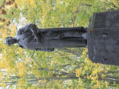 Памятник Ф.Э. Дзержинскому