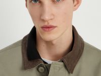 Утепленная куртка с вельветовым воротником