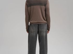 Джемпер полуприлегающего кроя с шерстью